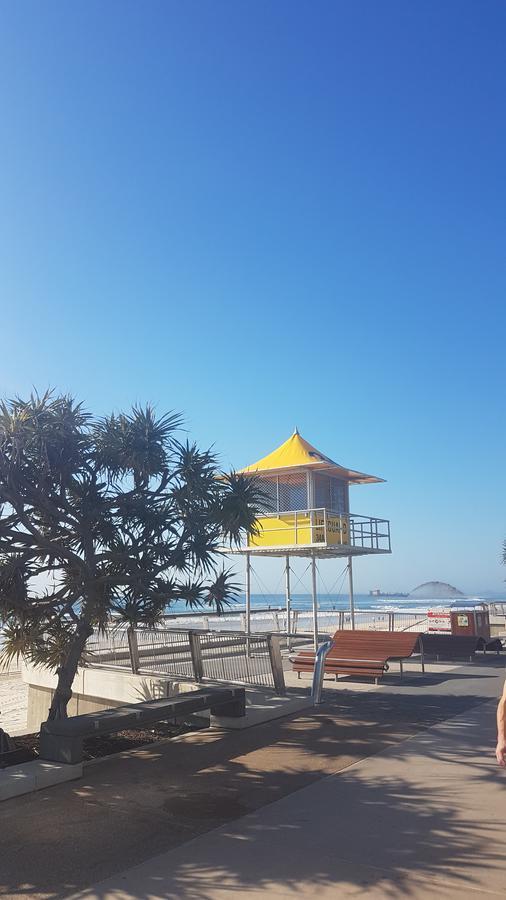 Circle Surfers Paradise Holidays Exterior foto