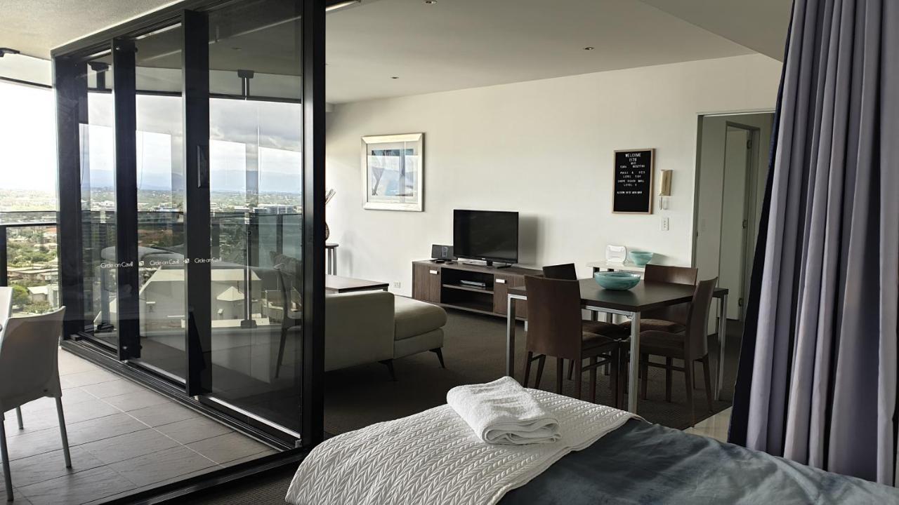 Circle Surfers Paradise Holidays Exterior foto